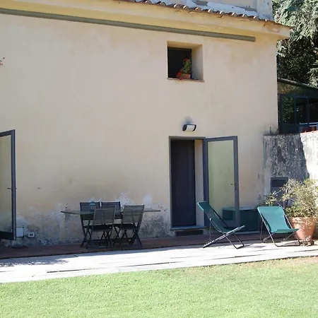 Lappeggi Bed & Breakfast *